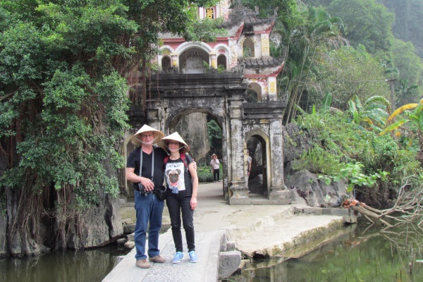 Day 06: Mai Chau - Tam Coc - Mua cave - Ninh Binh