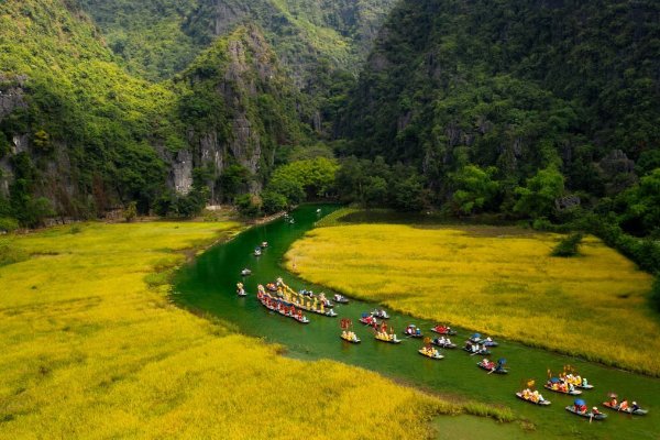 Day 03: Mai Chau - Ninh Binh 