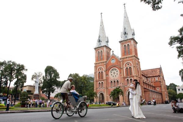 Day 01: Saigon arrival - city tour