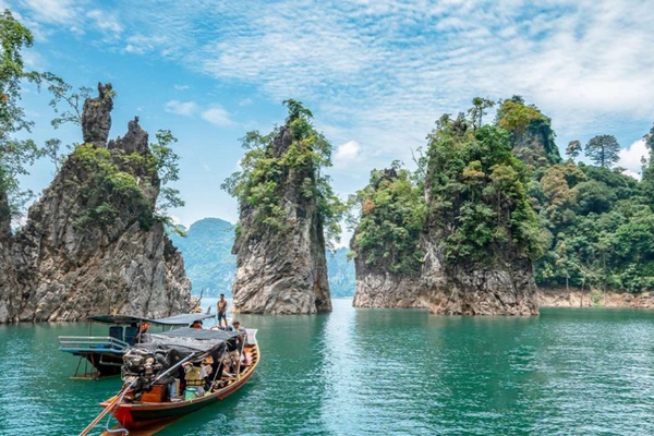 Day 7: Chum Phon - 4 Island Tour - Khao Sok