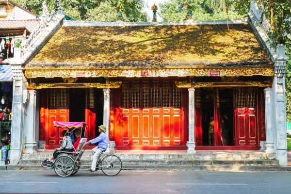  Day 10: Lan Ha bay - Hanoi - Hanoi Old Quarter and street food