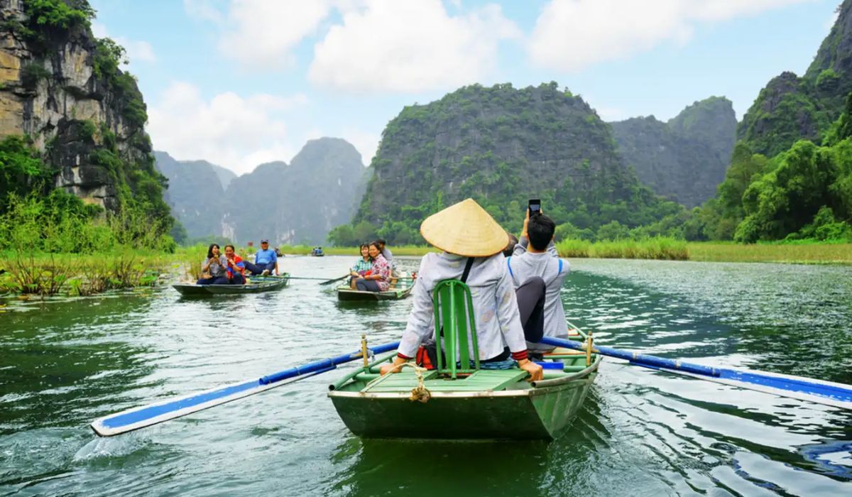 Tam Coc Boat Tour